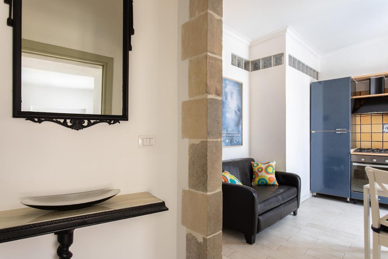 Calipso Apartments Ortigia Сиракуза Екстериор снимка