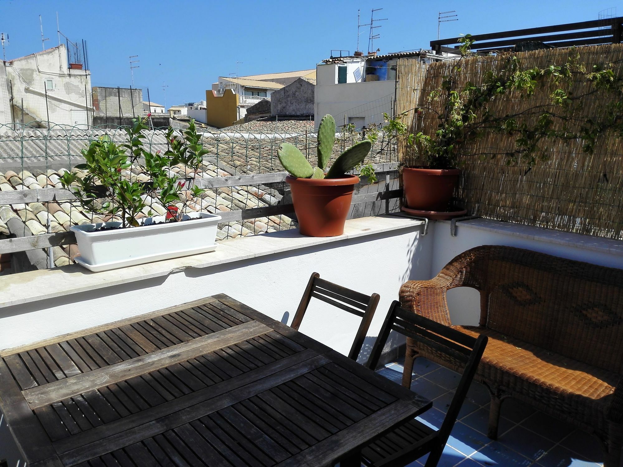 Calipso Apartments Ortigia Сиракуза Екстериор снимка